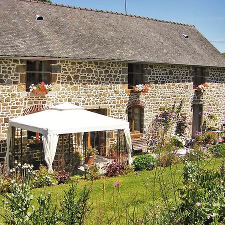 Bed and Breakfast La Cloue Sainte-Marie-du-Bois  Exterior foto