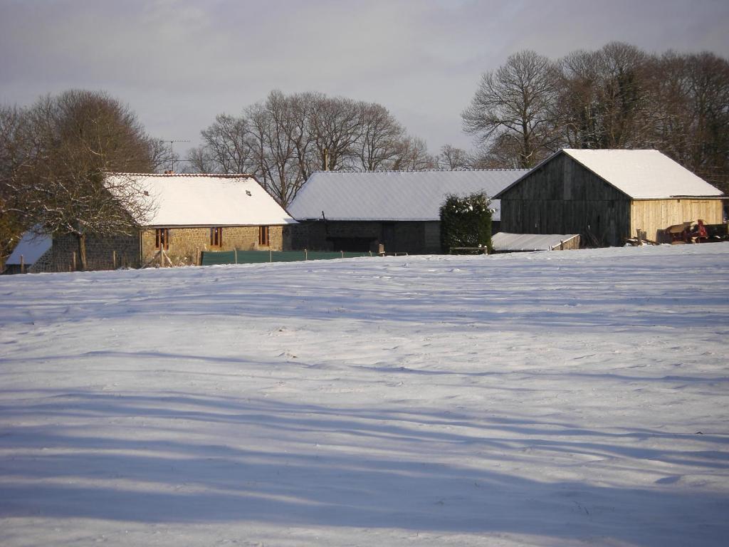 Bed and Breakfast La Cloue Sainte-Marie-du-Bois  Exterior foto